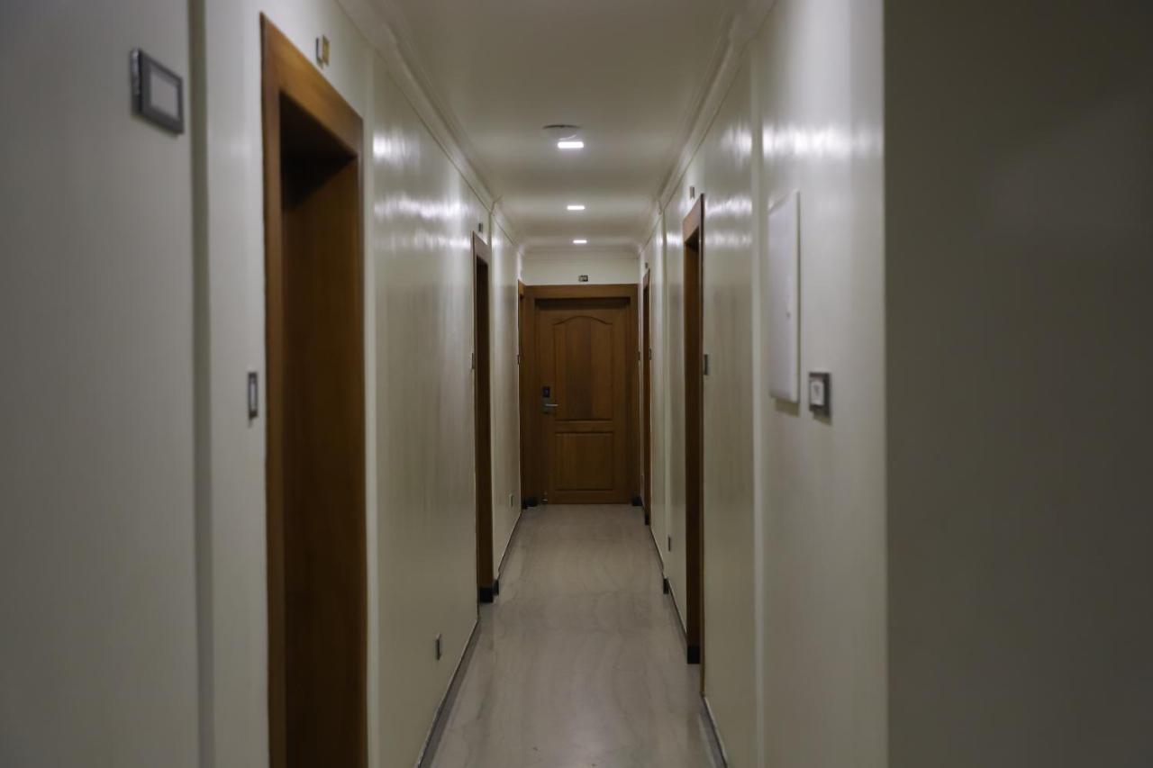 Anandha Grand Lodge Tiruchchendūr Extérieur photo
